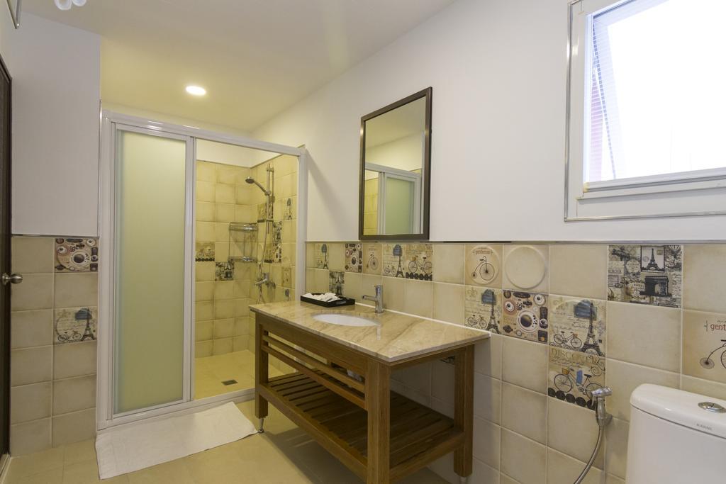 Appartement Kenting Hemingway Extérieur photo